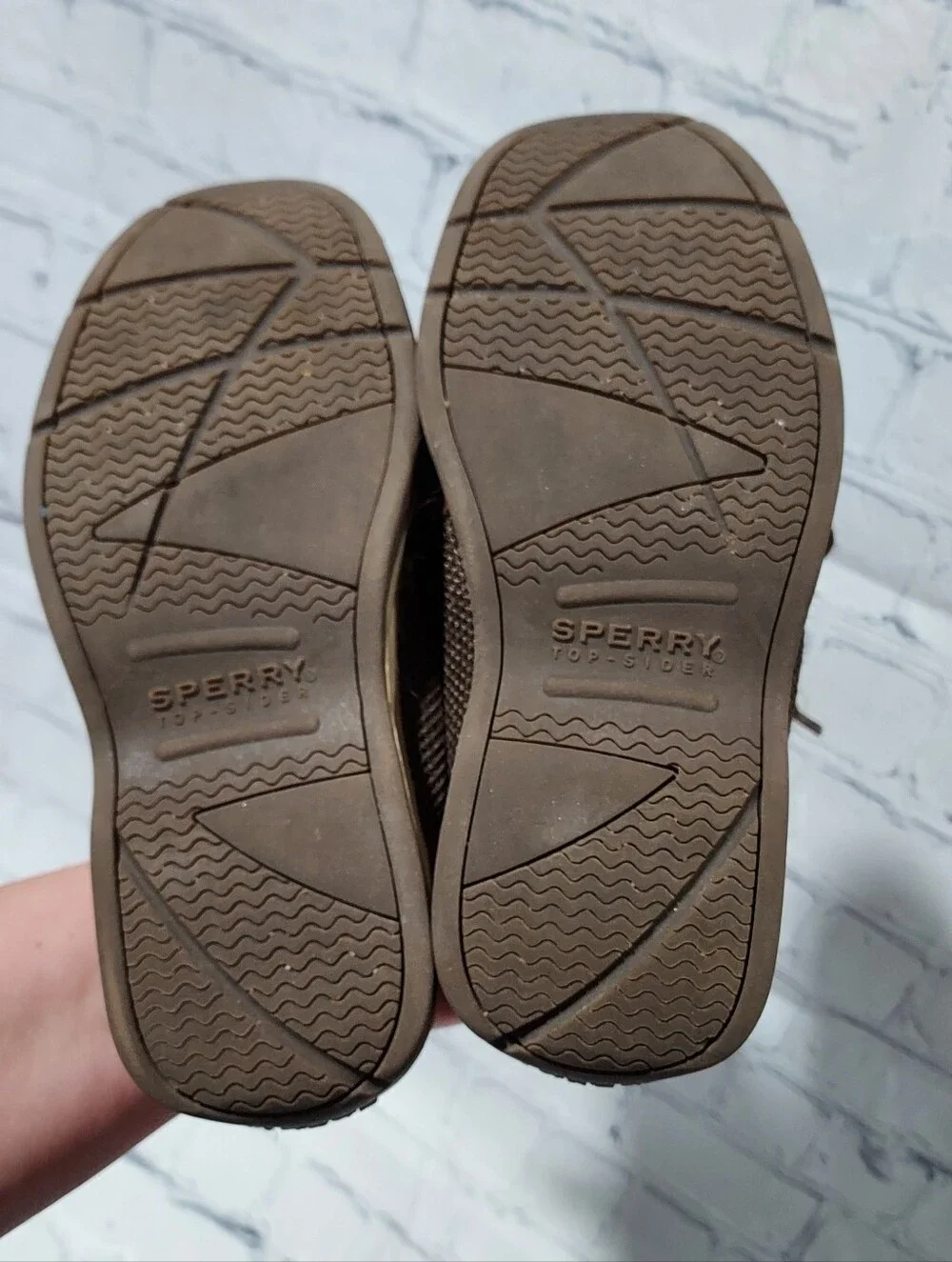 Sperry dark brown boat shoes slip on boys size 1